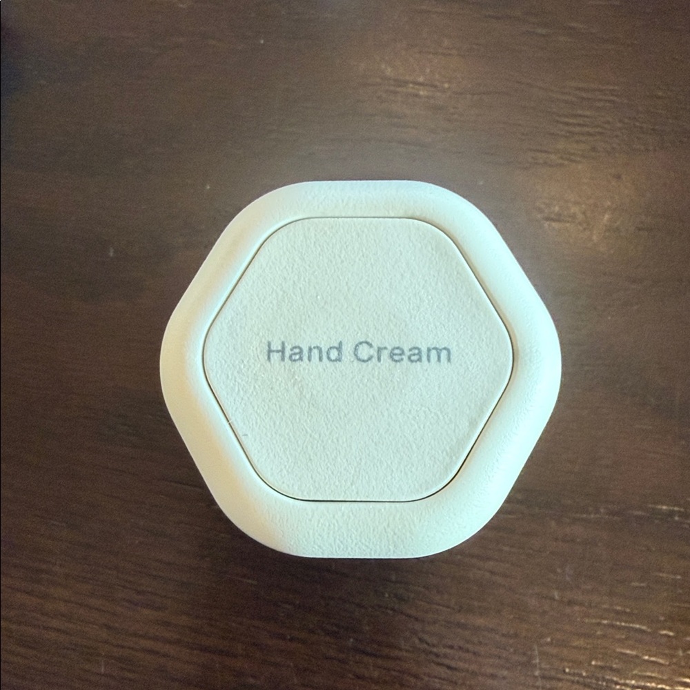 Cadence Capsule Sand Hand Cream Container